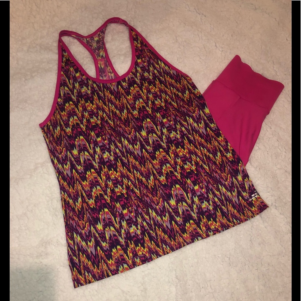 3 for $15 👠 BCG athletic razor back top 👠